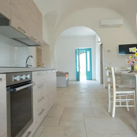 I Trulli Di Mina Вилла *