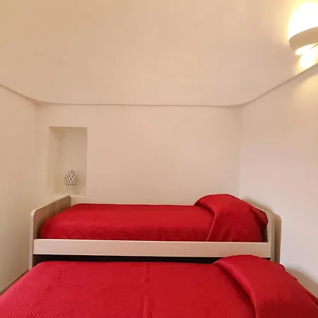 I Trulli Di Mina * Локоротондо
